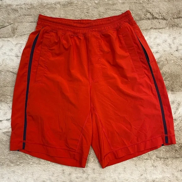 Lululemon Men’s lined Pace-Breaker Shorts in Red Size S - Picture 2 of 9